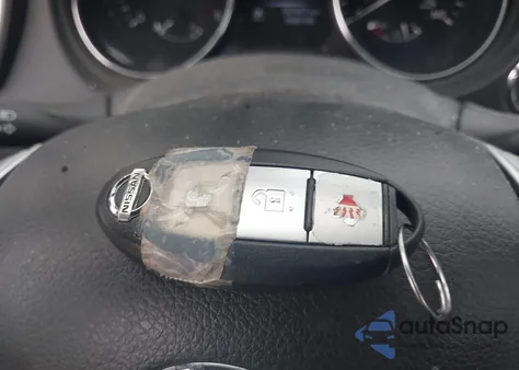 2015 Nissan Rogue Sv z USA, uszkodzony, nr VIN 5N1AT2MK8FC798219